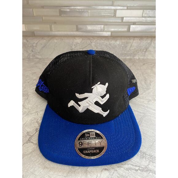 Play! New Era 9Fifty Snapback Hat - Picture 2 of 9